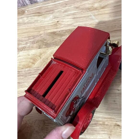 1983 Ertl Atlanta Falcons 1913 Ford Die Cast Bank NFL Huddles RARE - Picture 6 of 10